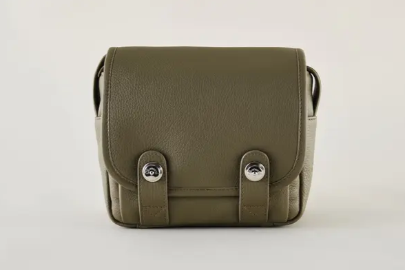 Leica 라이카 Q3 Bag Cow-Hide kiwi
