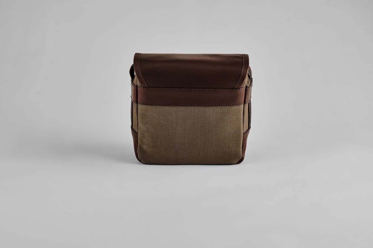 Leica 라이카 Oberwerth Bayreuth olive / dark brown