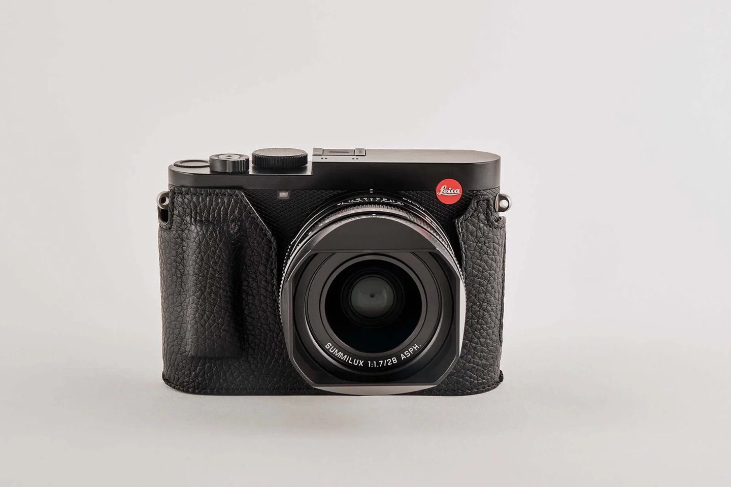 Leica 라이카 TagCase© Casual Line Leder for Leica Q3 Cow-Hide black lining black